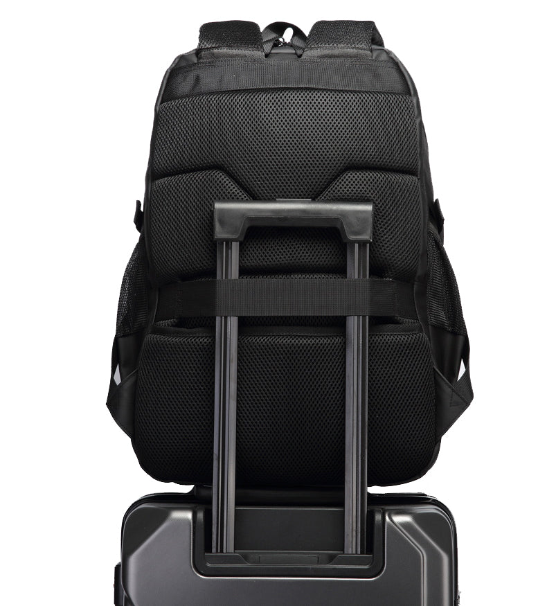 The Quantum™ Ultra Backpack