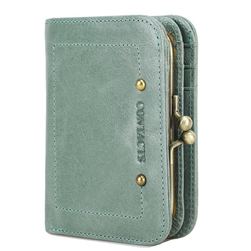 The Celora™ Edge Leather Wallet – Compact and Secure