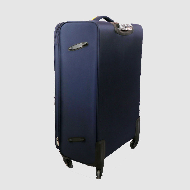 Camel Mountain® Aventus Check-In Large 29"